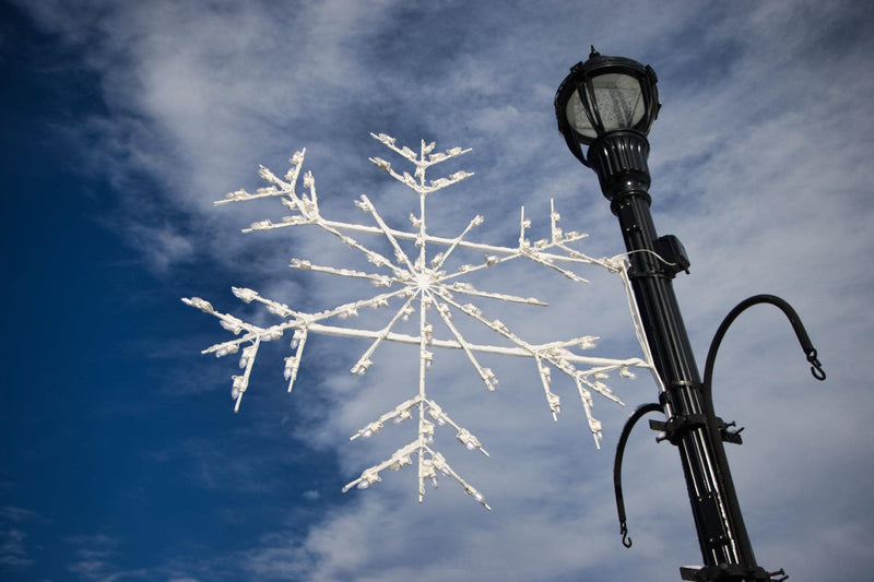 Load image into Gallery viewer, 3 ft. Deluxe Snoburst Silhouette Christmas Pole Mounted Decoration
