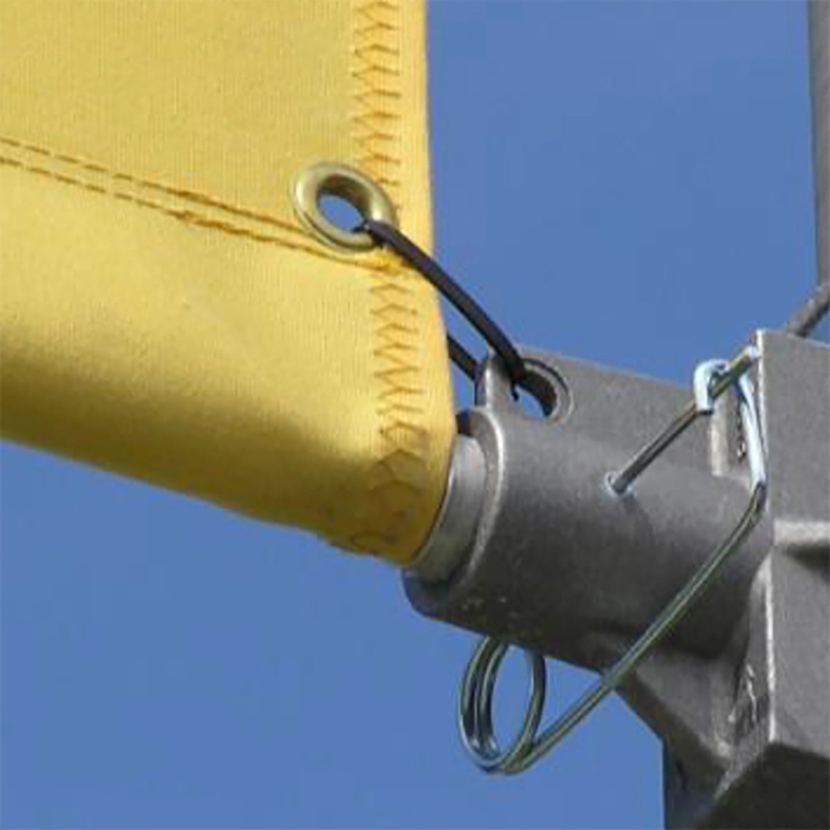 Windscale 12 Pole Banner Bracket System